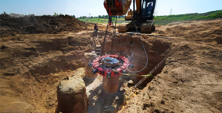 PILE CONCRETE CRUSHING